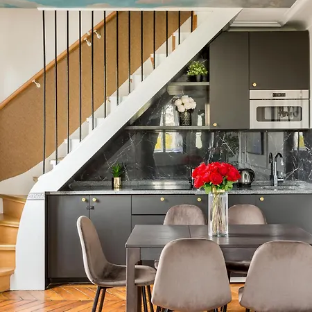 Апартаменты Merveil Luxury Royale Ii - Saint Honore View *