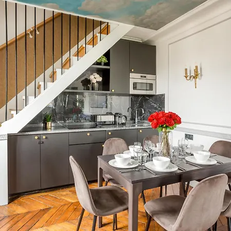 Merveil Luxury Royale Ii - Saint Honore View