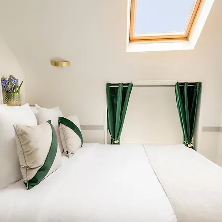 Merveil Luxury Royale Ii - Saint Honore View Апартаменты *