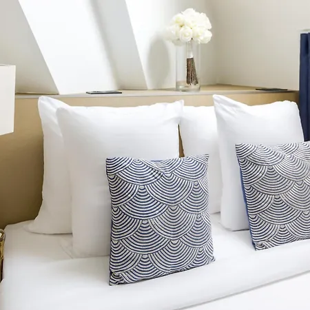 Merveil Luxury Royale Ii - Saint Honore View