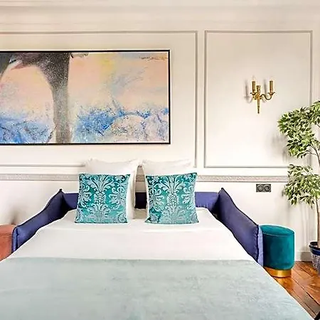 Merveil Luxury Royale Ii - Saint Honore View