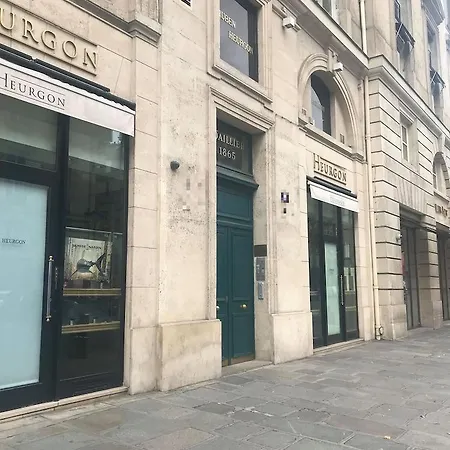 Апартаменты Merveil Luxury Royale Ii - Saint Honore View