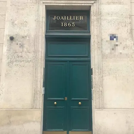 Апартаменты Merveil Luxury Royale Ii - Saint Honore View